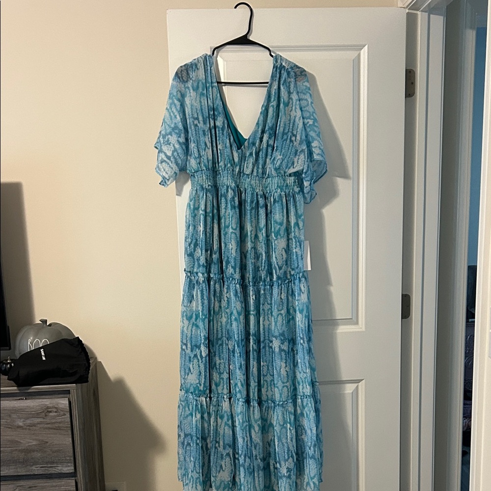 VENUS Blue Patterned Maxi Dress